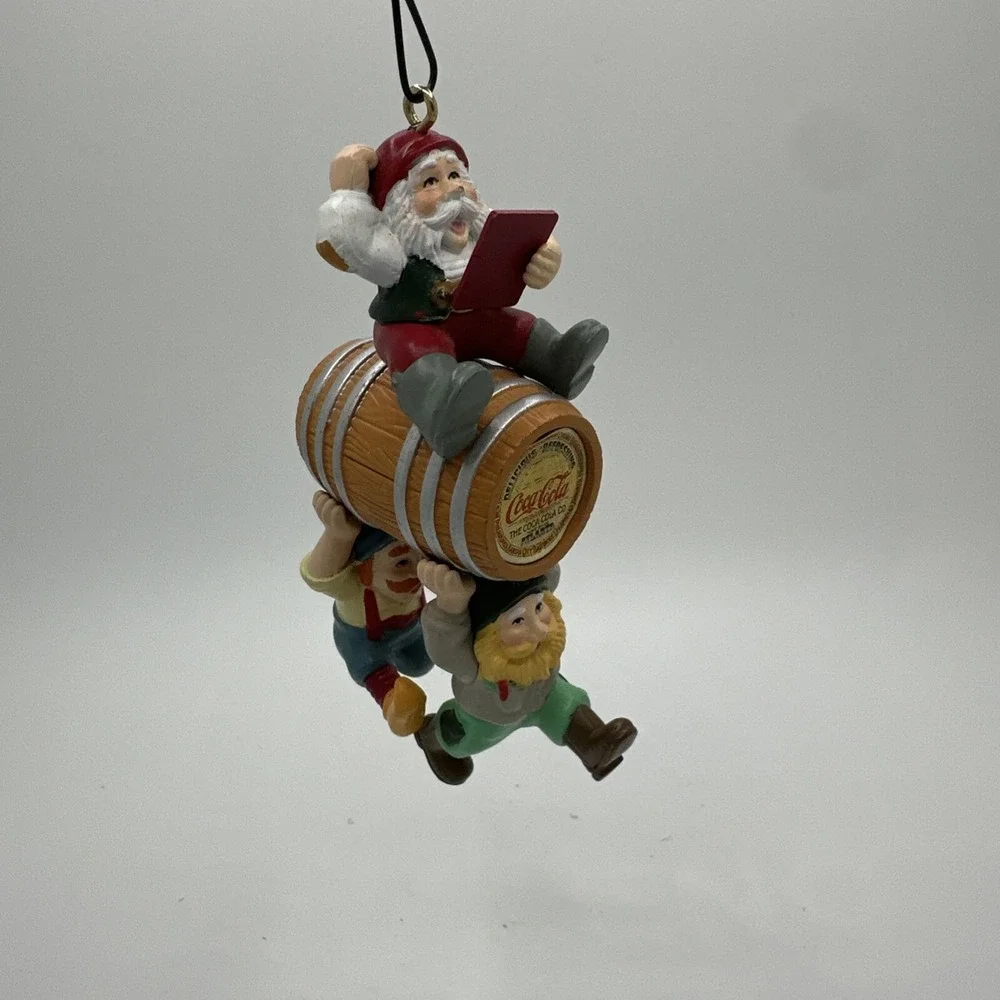 Vntg Coca-Cola Bottling Works Collection Elves Delivering Coke to N Pole 1997